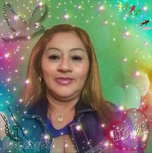 Meet your Posher, Jocelyn